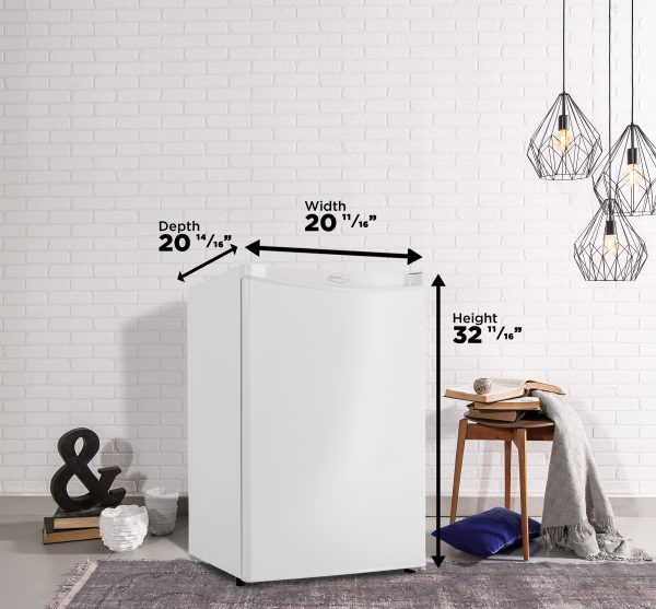 4.4 cu. ft. Compact Fridge - Image 9